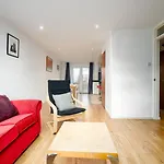 Guestready - Tranquil Retreat Near The Royal Docks