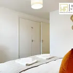 Last-Minute Reserve L Premium Deal On 2 Double Bed Apartment For 6 Guests L Best Deals L Hofin Stays Short Lets & Serviced Accommodation