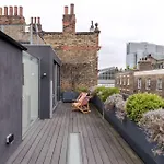 The Dream Factory - London Bridge- By Frankie Says