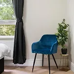 London Greenwich Zone 2 Apartment 5 Beds 2 Bath Free Parking