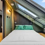 Verdant Luxe