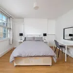 Guest House In East London