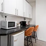 Guest House In East London