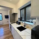 Beautiful Entire Flat In London