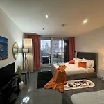 Cosy Luxurious Room In The Heart Of London