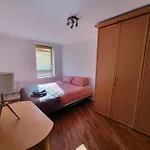 Apartment In Canada Water