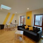 Lovely 1 Bedroom Apartment In South East London