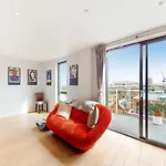 Londwell, Spitalfields & Brick Lane Luxury Balcony Penthouse