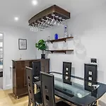 Cozy 2 Bedrooms, Devons Rd Dlr