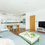 Stunning 1Br Flat In Hackney, 2 Min London Fields