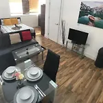 Lovely Studio In London 3Rd Fl 3Ppl Long And Short