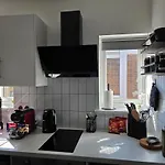 Superb Flat 4 In Central London