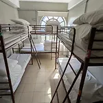 RestUp London hostal