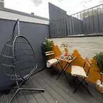 Cozy And Peaceful Apartment With Terrace In Hackney