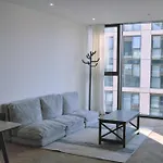 Luxury 2Bed 2Bath Next To Tower Bridge