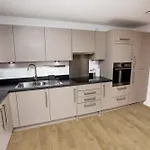 Waterfront- London Greenwich O2 Arena 2 Bed Flat