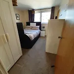 Affluent Apartments Riverside Sark Tower
