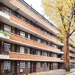 Bright,Tasteful And Comfortable Flat In Trendy Shorditch.