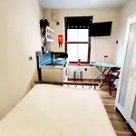 White\'S Row Resident