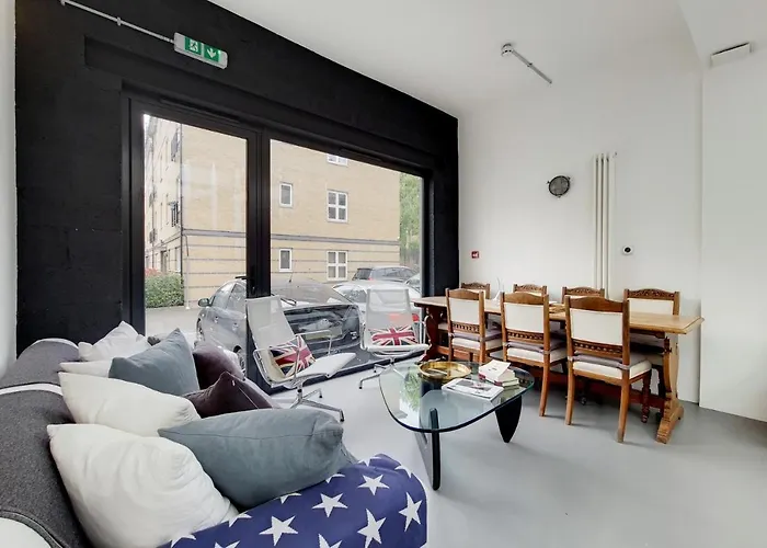 The Bethnal Green Place - Lovely 2Bdr Flat