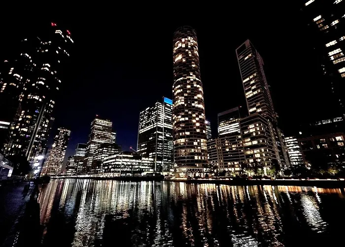 Meridian Stays Canary Wharf Close To Excel And O2