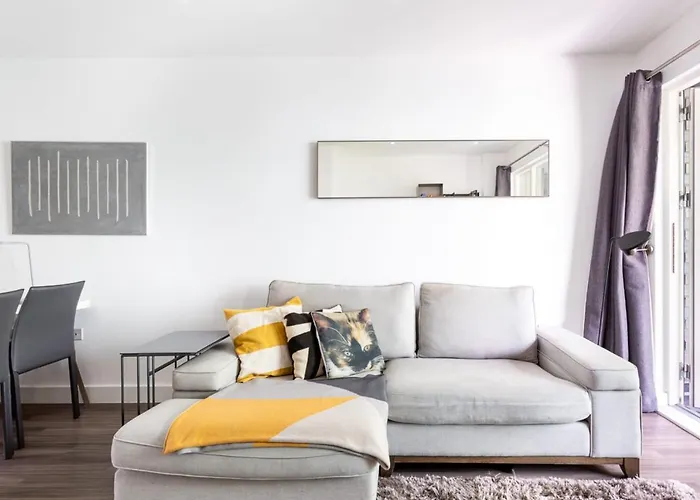 Cozy Bermondsey Apartment