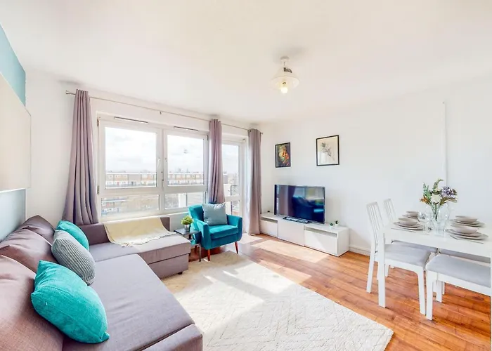 Apartment Near To Tower Bridge With Free Parking & View Of The Shard