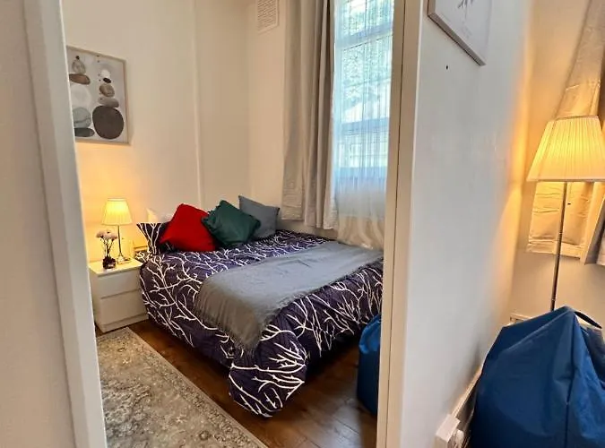 2 Amazing Double Rooms In Whitechapel