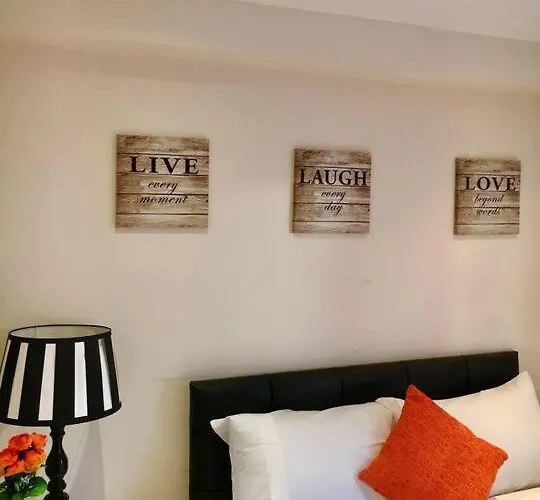 One Bedroom Flat In Central London