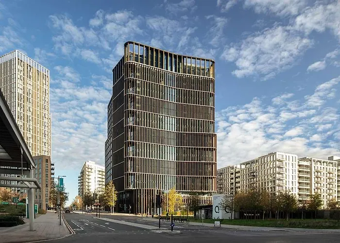 The Gantry London Curio Collection By Hilton