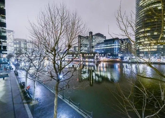 Canary Wharf Apartments