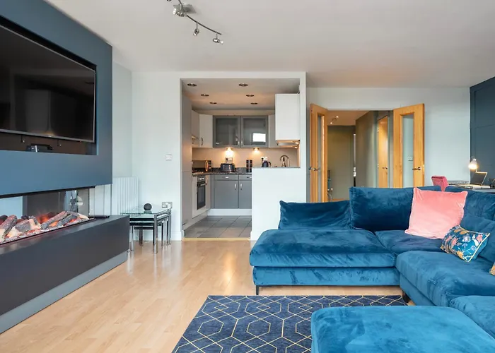 Excel, O2, Canary Wharf, London City Airport - Free Parking