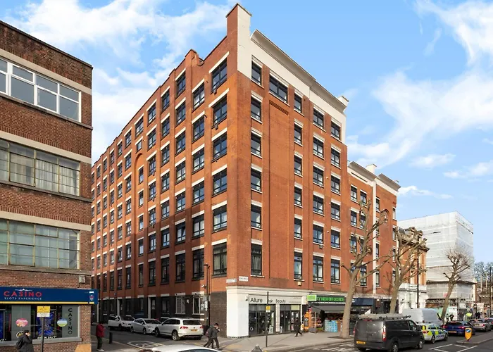 2 Bed Bethnal Green Penthouse