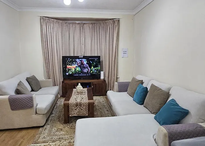 Cosy Family Home