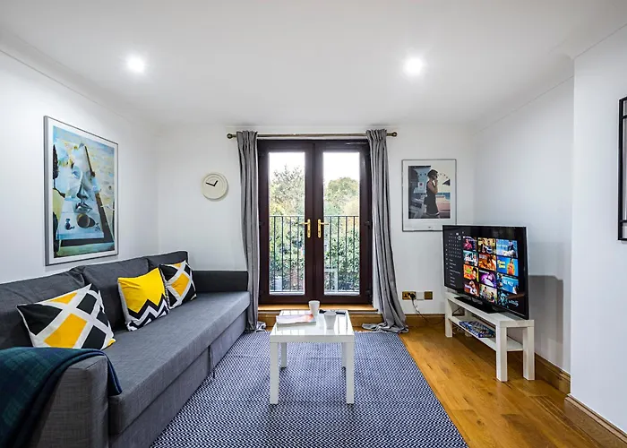 2 Bedroom Apartment By Av Stays Short Lets Southwark London With Free Wifi