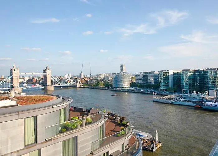 River Thames Duplex Penthouse