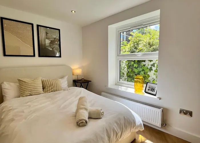 Cozy And Peaceful Apartment With Terrace In Hackney