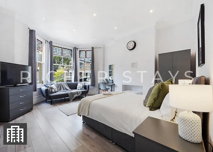 Hackney Guest Rooms