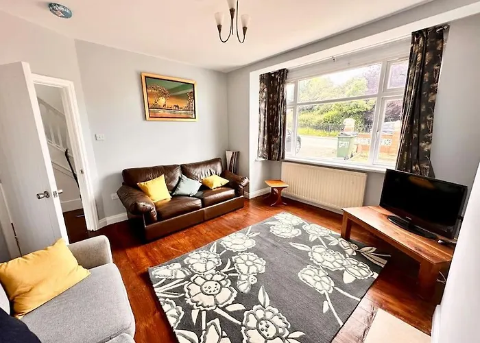 5 Bed Property In Se12