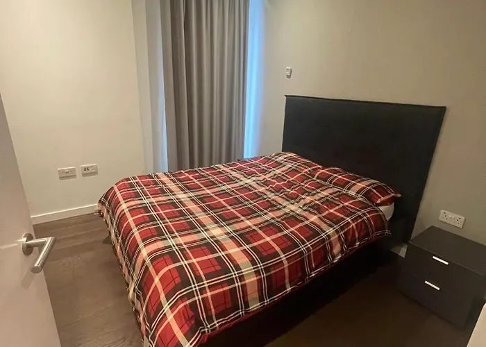 Roberts 2 Bed Apartment