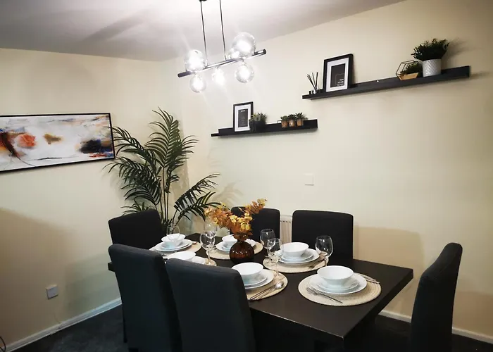 Charming London House With 3 Bedrooms Near O2Arena