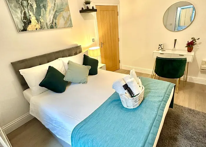 The Green Luxe En-Suite In Stratford