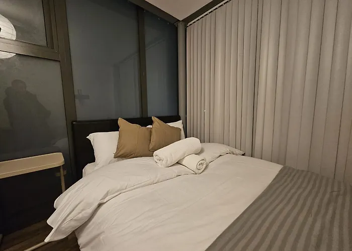 E1 Luxury Penthouse