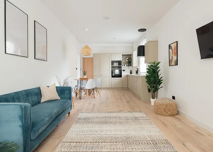 Light & Luxury London Apartment In Honor Oak