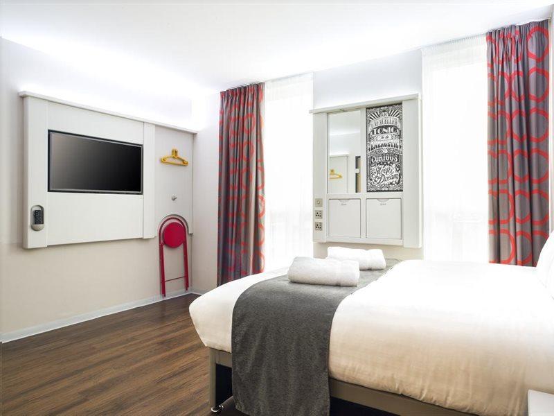 Point A Shoreditch Hotel 3*