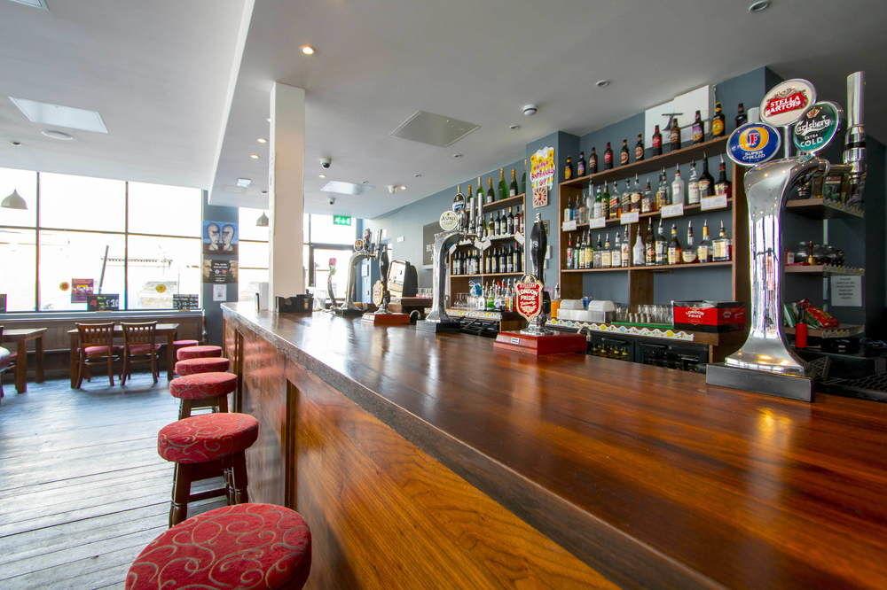 Hotel Ruskin