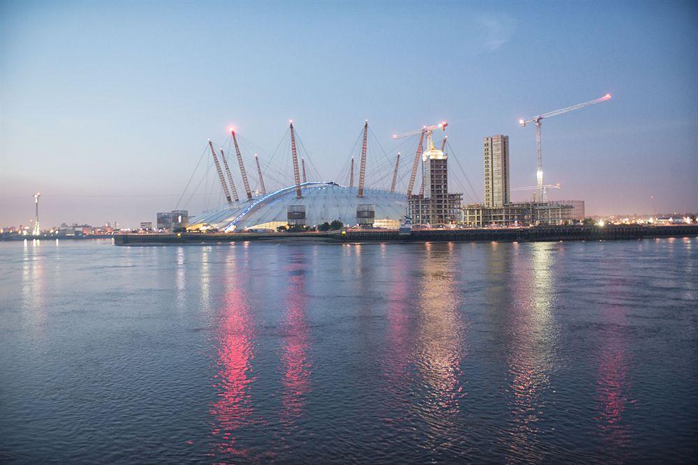 Radisson Blu Hotel, Canary Wharf East 4*