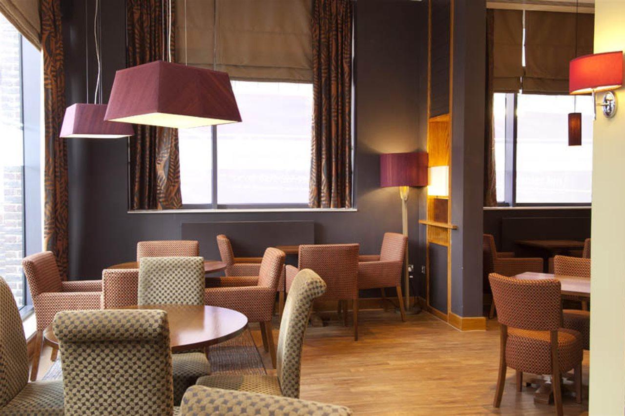 Hotel Premier 2*