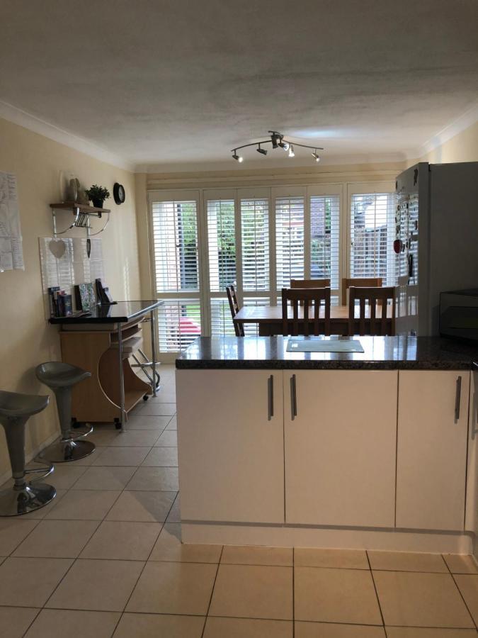 Сasa de vacaciones Deptfort House - 7 Minutes To Bridge Station Londres