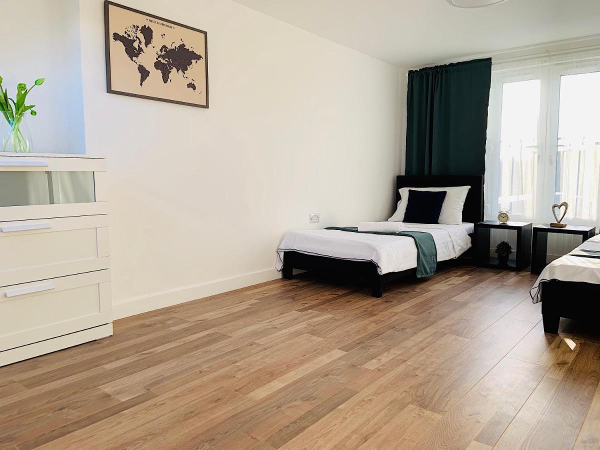 Apartamento Two Bedroom Serviced Apartment,